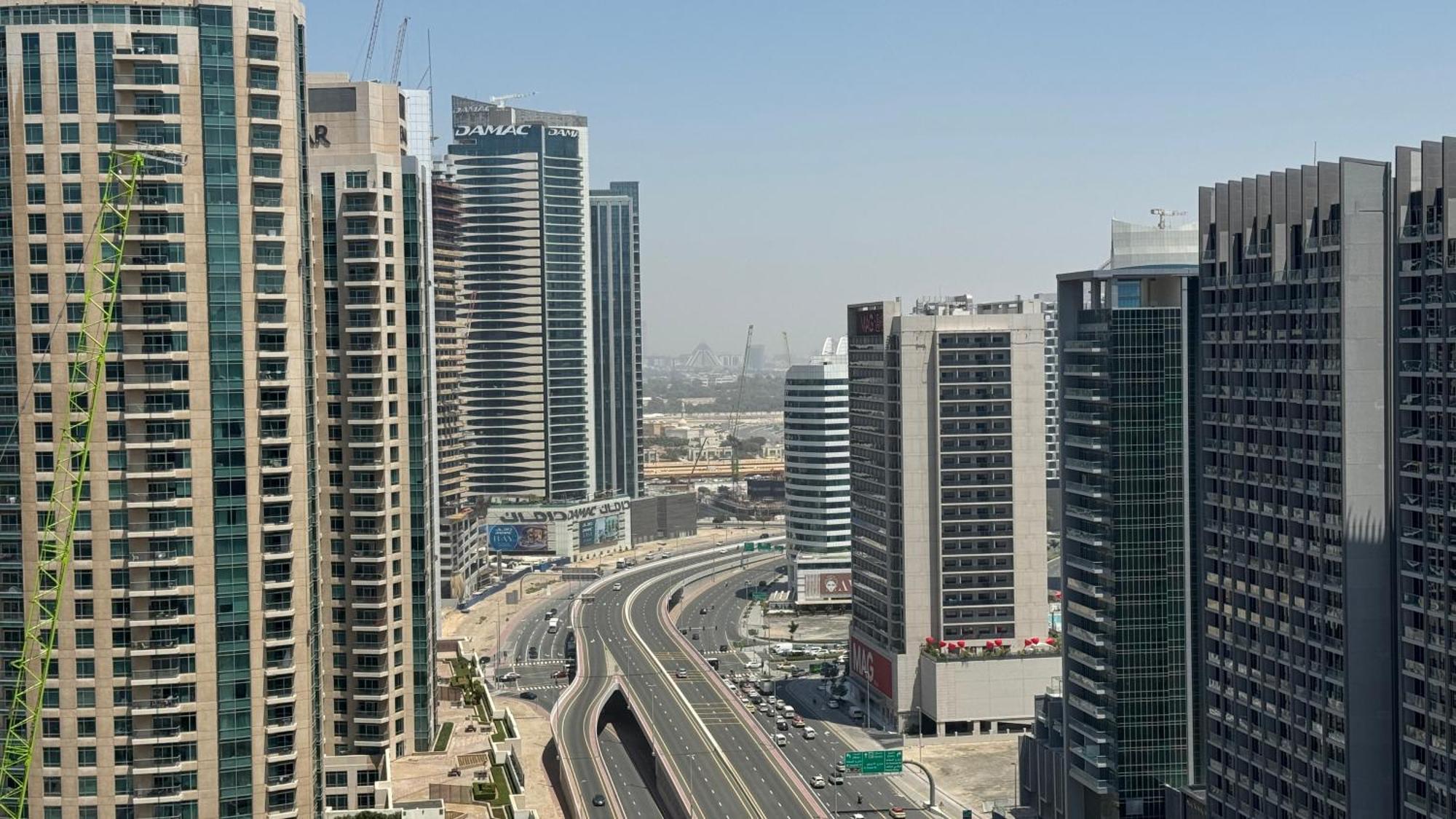 דירות דובאי Magnificent - Damac Distinction Downtown מראה חיצוני תמונה